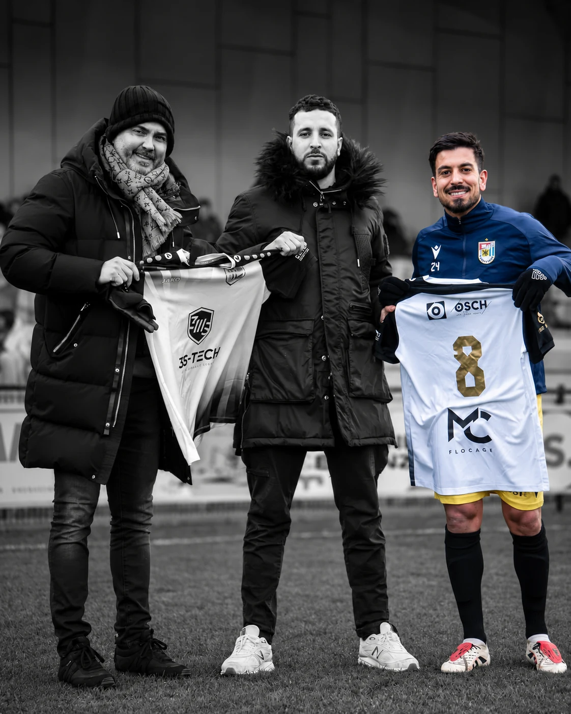 Présentation de joueur et de maillot — photographie 07